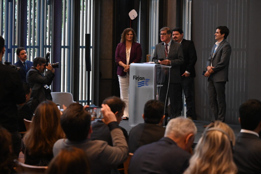 cniweb_54907335617_GIMI Innovation Awards 2025 – Correalização IEL